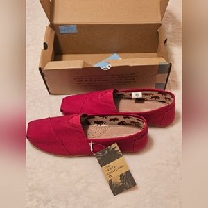 TOMS Classic The Venice Collection Red Canvas Size 11.5